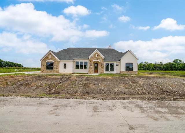 Property at 125 Aiden Dr, Waxahachie, TX 75165, 4 beds, 3 baths