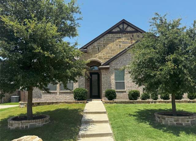 Property at 3217 Charing Cross Rd, Midlothian, TX 76065, 4 beds, 2.5 baths