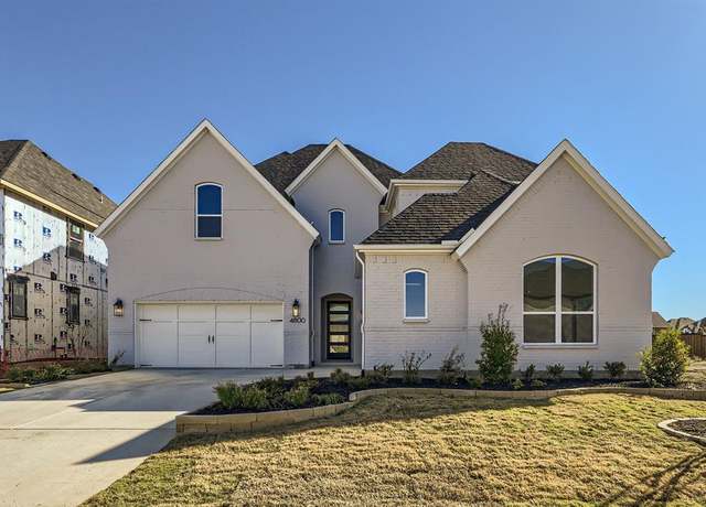 Property at 4800 Wreath Ln, Celina, TX 75078, 4 beds, 4.5 baths