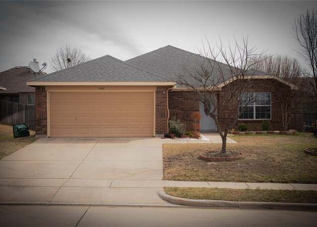 Property at 3600 Northpointe Dr, Denton, TX 76207, 4 beds, 2 baths