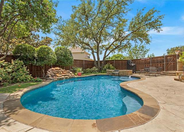Property at 2327 Clearspring Dr N, Irving, TX 75063, 5 beds, 4.5 baths