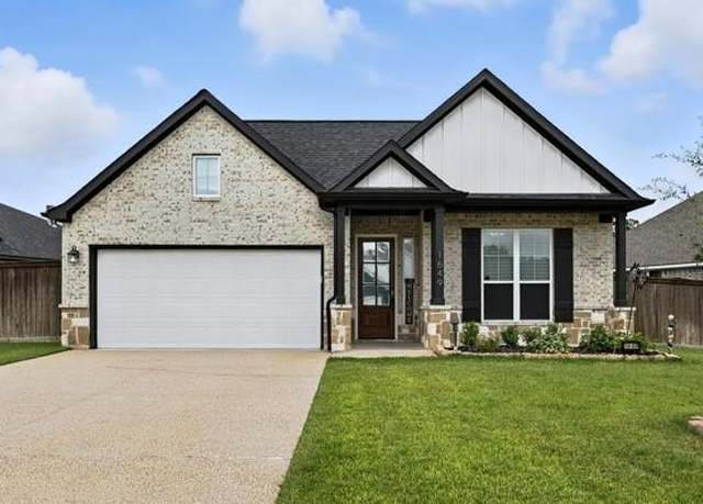 Property at 1649 Briscoe Manor Ct, College Station, TX 77845, 3 beds, 2 baths