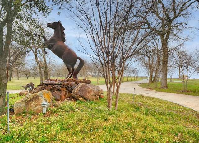Property at 10827 Saint John Rd, Pilot Point, TX 76258, 3 beds, 4.5 baths