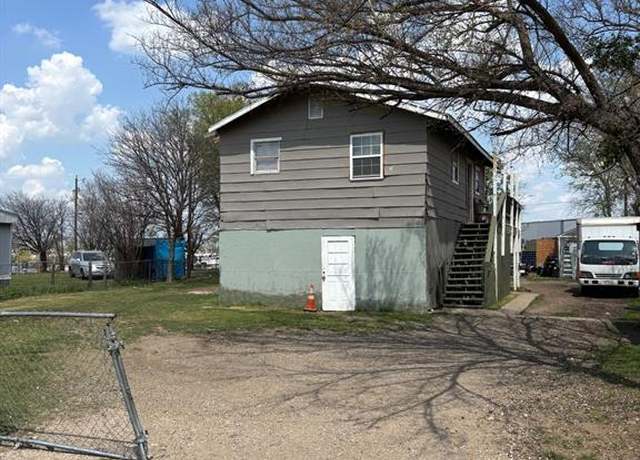 Property at 8947 Adams Cir, Cresson, TX 76035, 1 bed, 1 bath