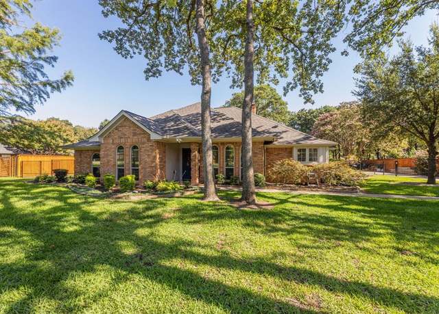 Property at 2009 Greenwood Ln, Keller, TX 76262, 4 beds, 3 baths