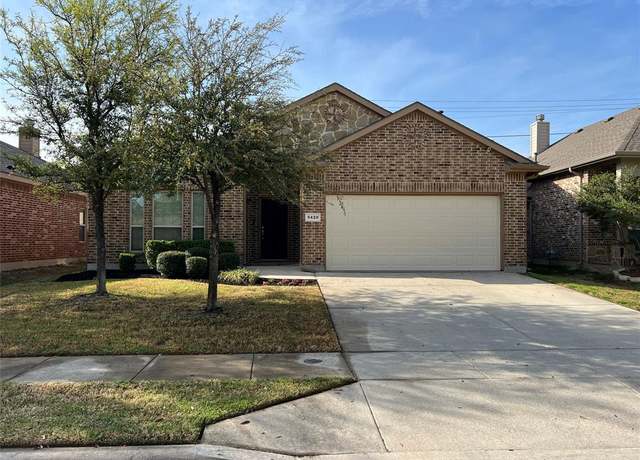 Property at 5420 Chinkapin Ln, Fort Worth, TX 76244, 3 beds, 3 baths