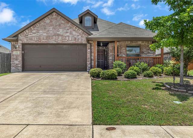Property at 1704 Chivalry Ln, Fort Worth, TX 76140, 3 beds, 2 baths