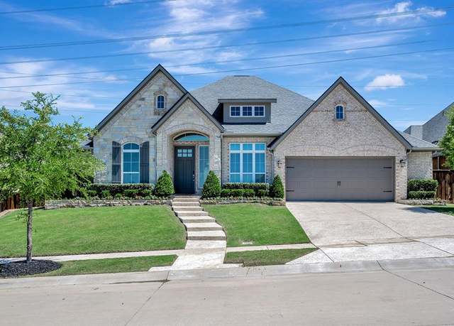 Property at 1008 Myers Park Trl, Roanoke, TX 76262, 4 beds, 3.5 baths
