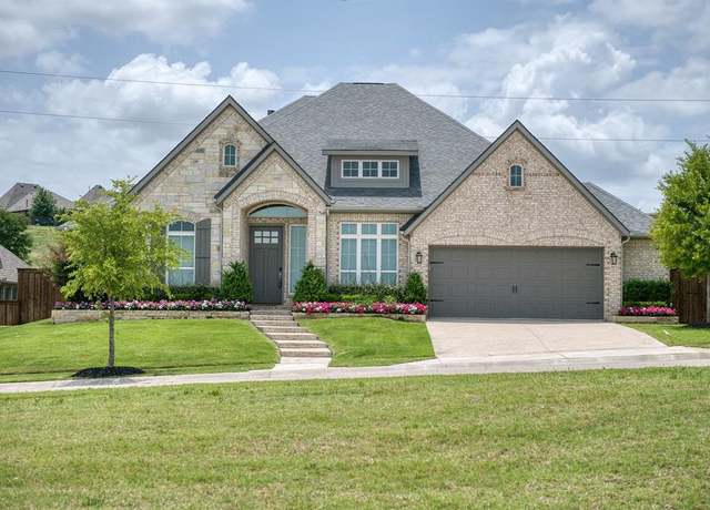 Property at 1008 Myers Park Trl, Roanoke, TX 76262, 4 beds, 3.5 baths