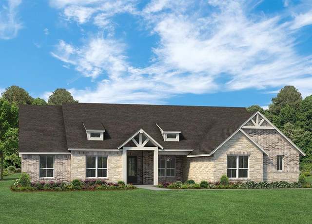 Property at 140 Fan Mill Trl, Weatherford, TX 76085, 4 beds, 3.5 baths