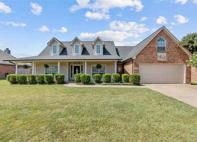 Property at 525 Mckittrick Ct, Godley, TX 76044, 3 beds, 2 baths