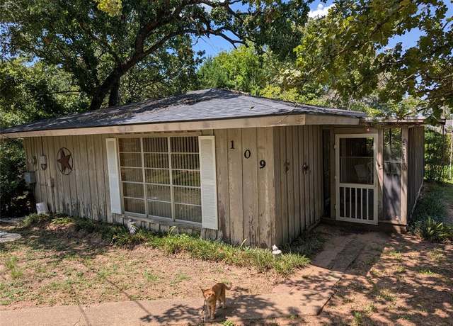 Property at 109 Circle Dr, Tool, TX 75143, 1 bed, 1 bath