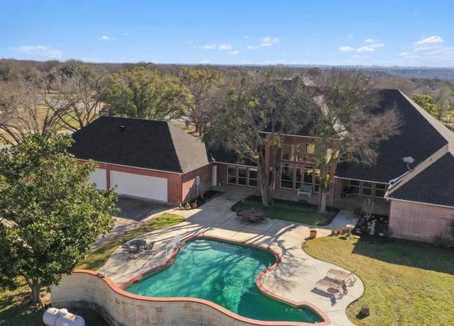 Property at 1301 Mcdavid Dr, Aledo, TX 76008, 4 beds, 4 baths