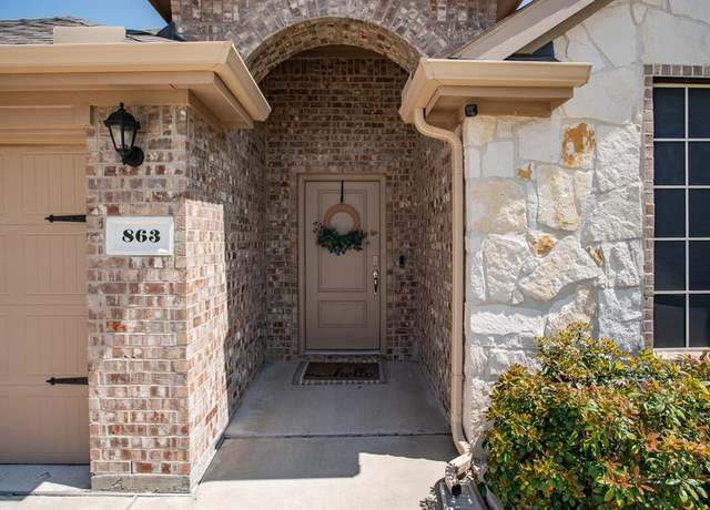 Property at 863 Revere Ct, Fate, TX 75189, 4 beds, 2 baths