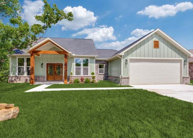 Property at 101 Jim Walters Dr, Runaway Bay, TX 76426, 4 beds, 2.5 baths