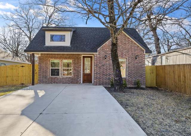 Property at 147 Mohican Trl, Mabank, TX 75156, 3 beds, 2 baths