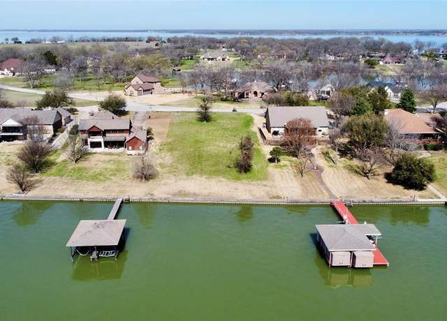 Property at 418 Moonlight Dr, Corsicana, TX 75109