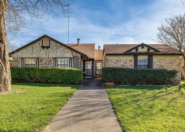 Property at 409 411 Dollins St, Cedar Hill, TX 75104, 5 beds, 4 baths