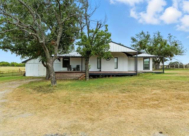 Property at 14701 Highway 16 S, Comanche, TX 76442, 3 beds, 1 bath