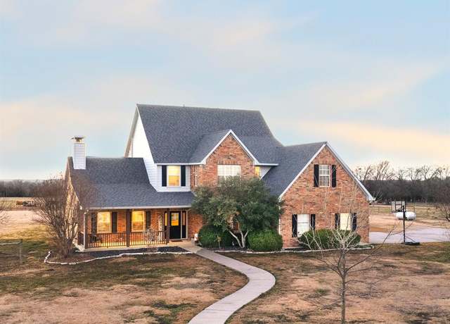 Property at 11027 Farmington Rd, Van Alstyne, TX 75495, 4 beds, 3.5 baths