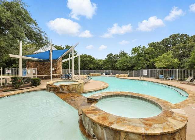 Property at 313 Owen Oaks Dr, Lake Dallas, TX 75065, 3 beds, 2 baths