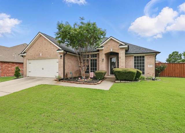 Property at 313 Owen Oaks Dr, Lake Dallas, TX 75065, 3 beds, 2 baths