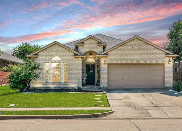 Property at 6528 Alexandra Meadows Dr, Fort Worth, TX 76131, 3 beds, 2 baths