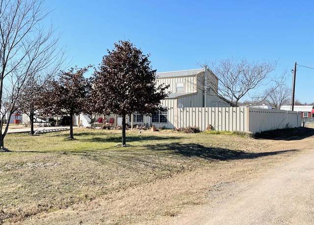 Property at 430 Waterfront Row, Quitman, TX 75783, 2 beds, 1.5 baths