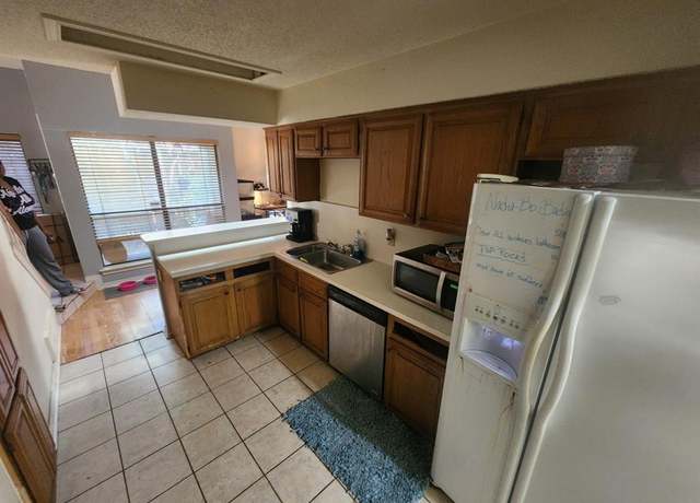Property at 2412 Libra Dr, Garland, TX 75044, 3 beds, 2.5 baths