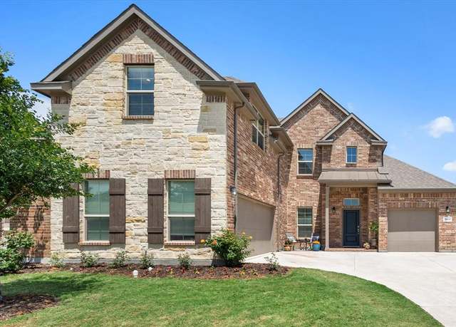 Property at 7809 Bella Way, Arlington, TX 76001, 4 beds, 3 baths