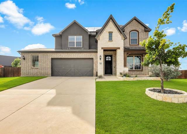 Property at 6712 Cedarhurst Ct, Denton, TX 76226, 4 beds, 3.5 baths