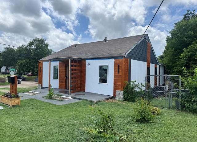 Property at 439 Avenue F, Dallas, TX 75203, 3 beds, 2 baths