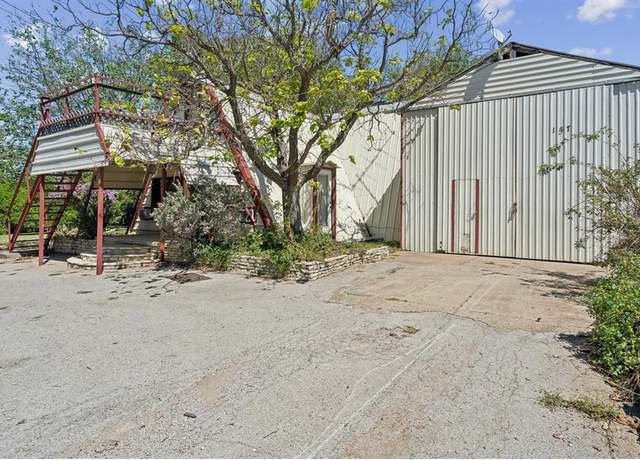 Property at 157 Business Blvd, Granbury, TX 76049, 2 beds, 1 bath