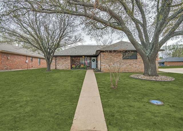 Property at 768 Evelyn Dr, Terrell, TX 75160, 3 beds, 2 baths