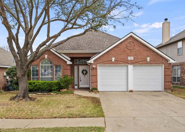 Property at 7014 Country Club Dr, Sachse, TX 75048, 3 beds, 2 baths