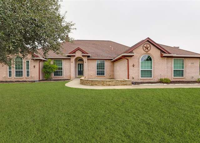 Property at 11325 Elk Horn Ct, Haslet, TX 76052, 3 beds, 2.5 baths