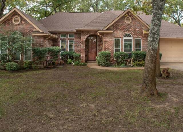 Property at 109 Southern Pine Pl, Mabank, TX 75156, 3 beds, 2 baths