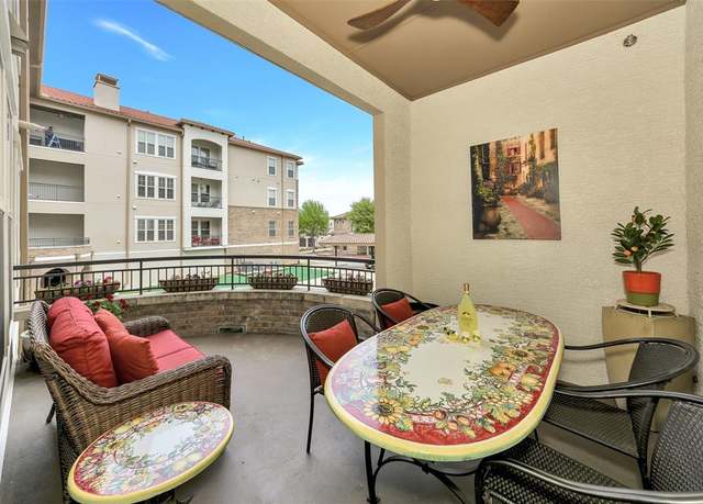 Property at 555 Via Amalfi #206, Irving, TX 75039, 2 beds, 2.5 baths