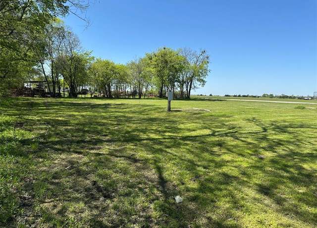 Property at 101 W 5th St, Dodd City, TX 75438