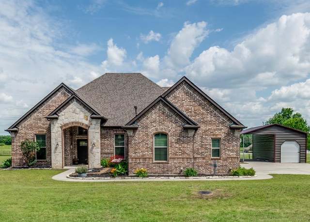 Property at 14203 Stanley Ln, Forney, TX 75126, 4 beds, 3 baths