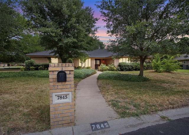 Property at 7845 Skylake Dr, Fort Worth, TX 76179, 4 beds, 2 baths