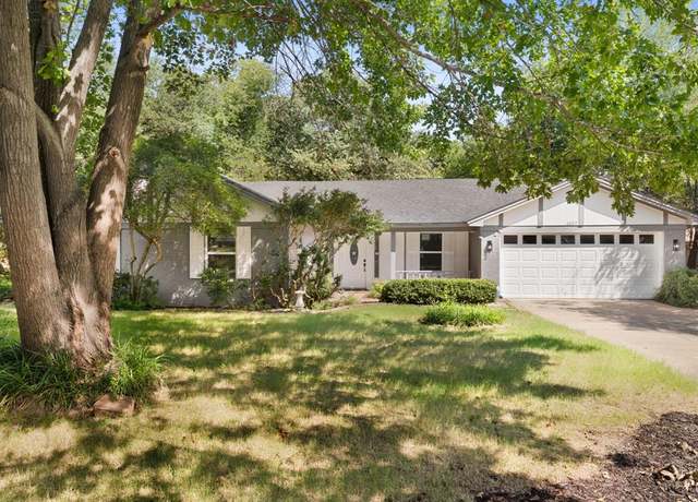 Property at 6829 Shadydale Dr, North Richland Hills, TX 76182, 4 beds, 2 baths