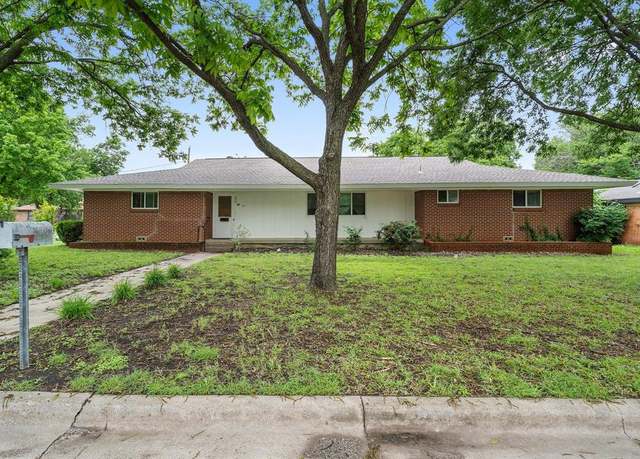 Property at 320 Adell St, White Settlement, TX 76108, 3 beds, 2 baths