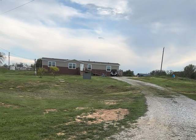 Property at 141 3814, Springtown, TX 76082, 4 beds, 2 baths