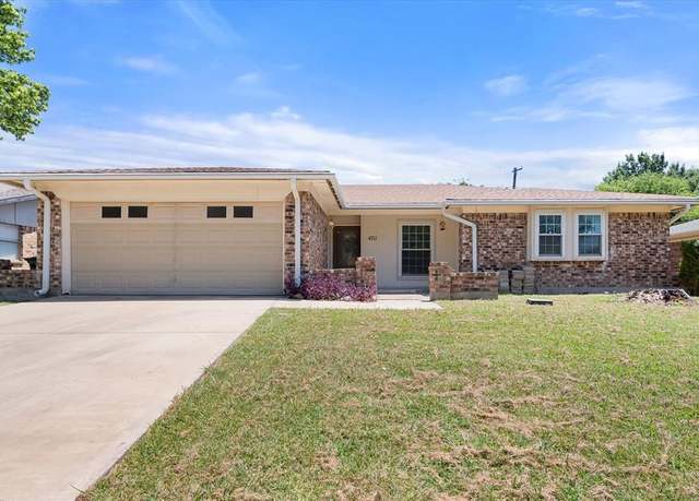 Property at 4711 N Prairieview Ct, Arlington, TX 76017, 3 beds, 2 baths