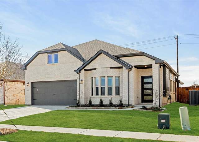 Property at 1532 Laurel Ave, Aubrey, TX 76227, 4 beds, 3 baths