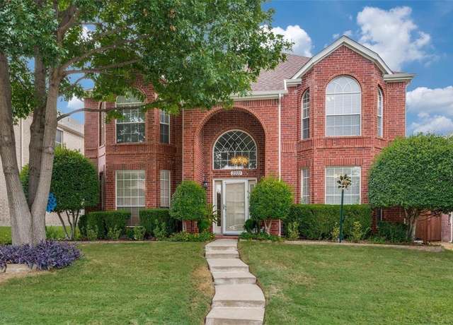 Property at 2221 Cimmaron Dr, Plano, TX 75025, 5 beds, 3 baths