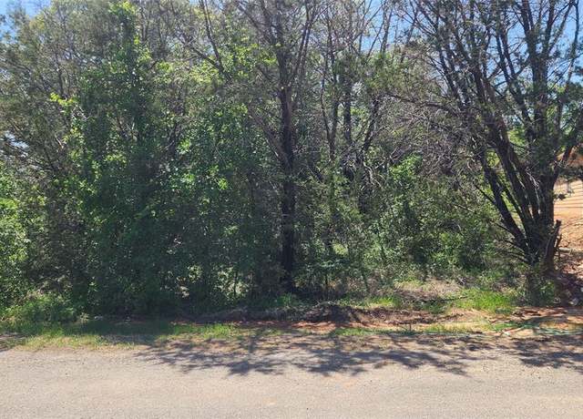 Property at 3632 Arrowhead Cir, Granbury, TX 76048