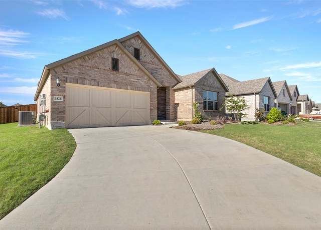Property at 1421 Avalon Ct, Celina, TX 75009, 4 beds, 2 baths