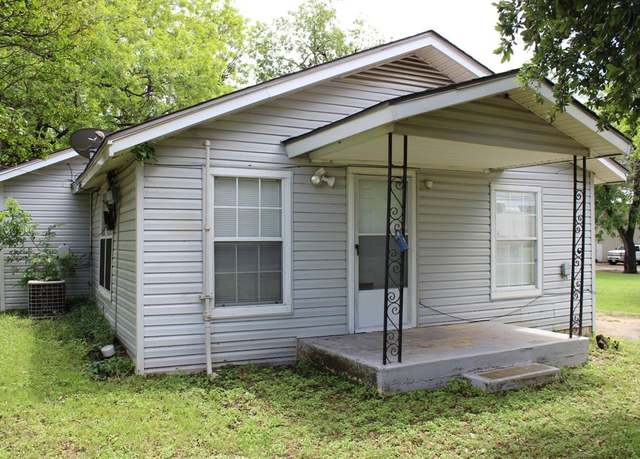 Property at 4207 Harrison St, Bellmead, TX 76705, 2 beds, 1 bath